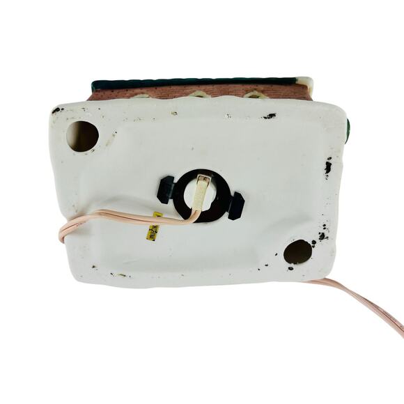 Vintage Holiday Lighted Village Church Chapel W/ 5 Mini Figurines Ceramic - Picture 3 of 16